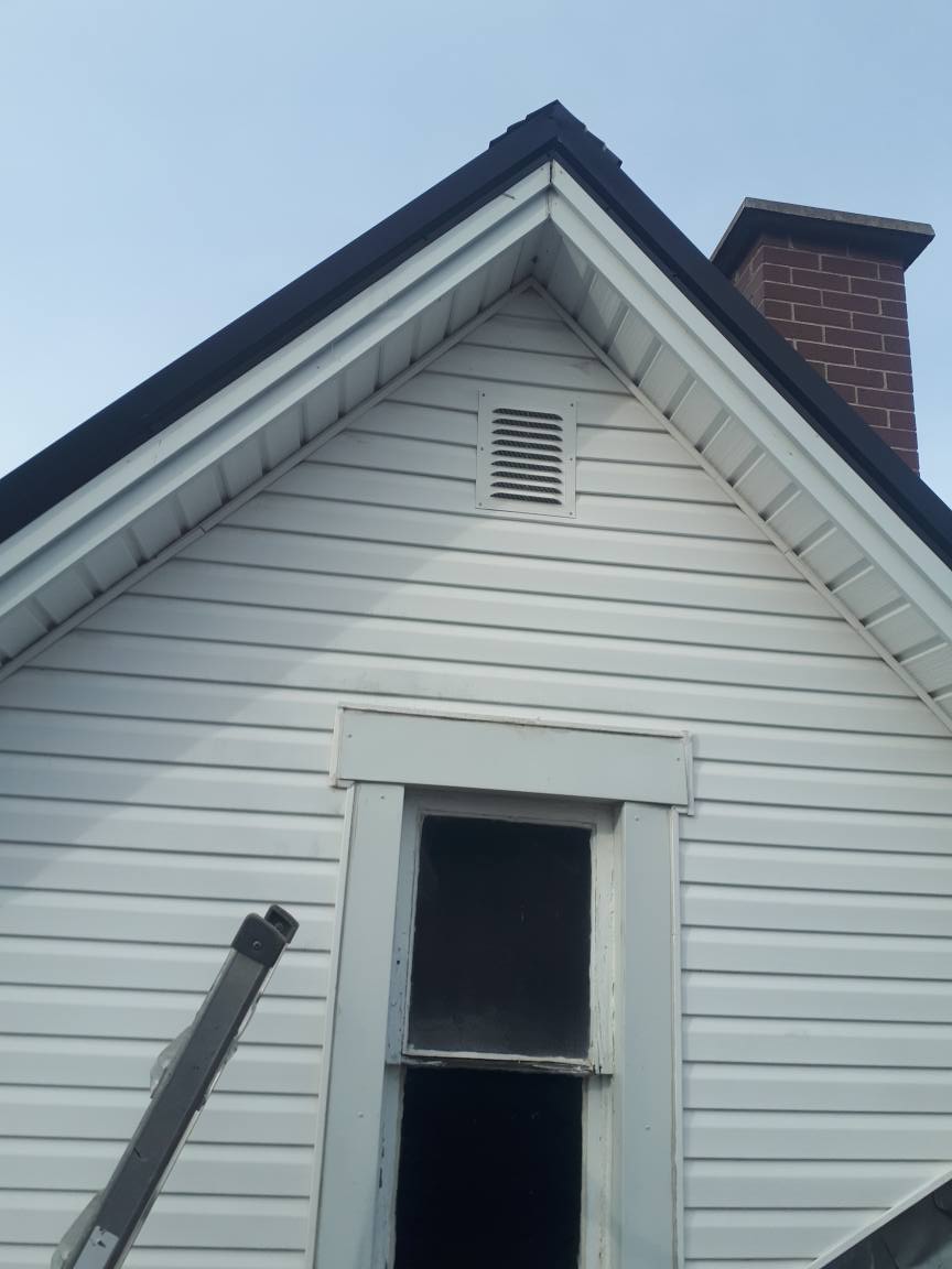 Completed roofing project